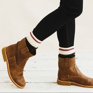 Roots Tribe Leather Brown Booties